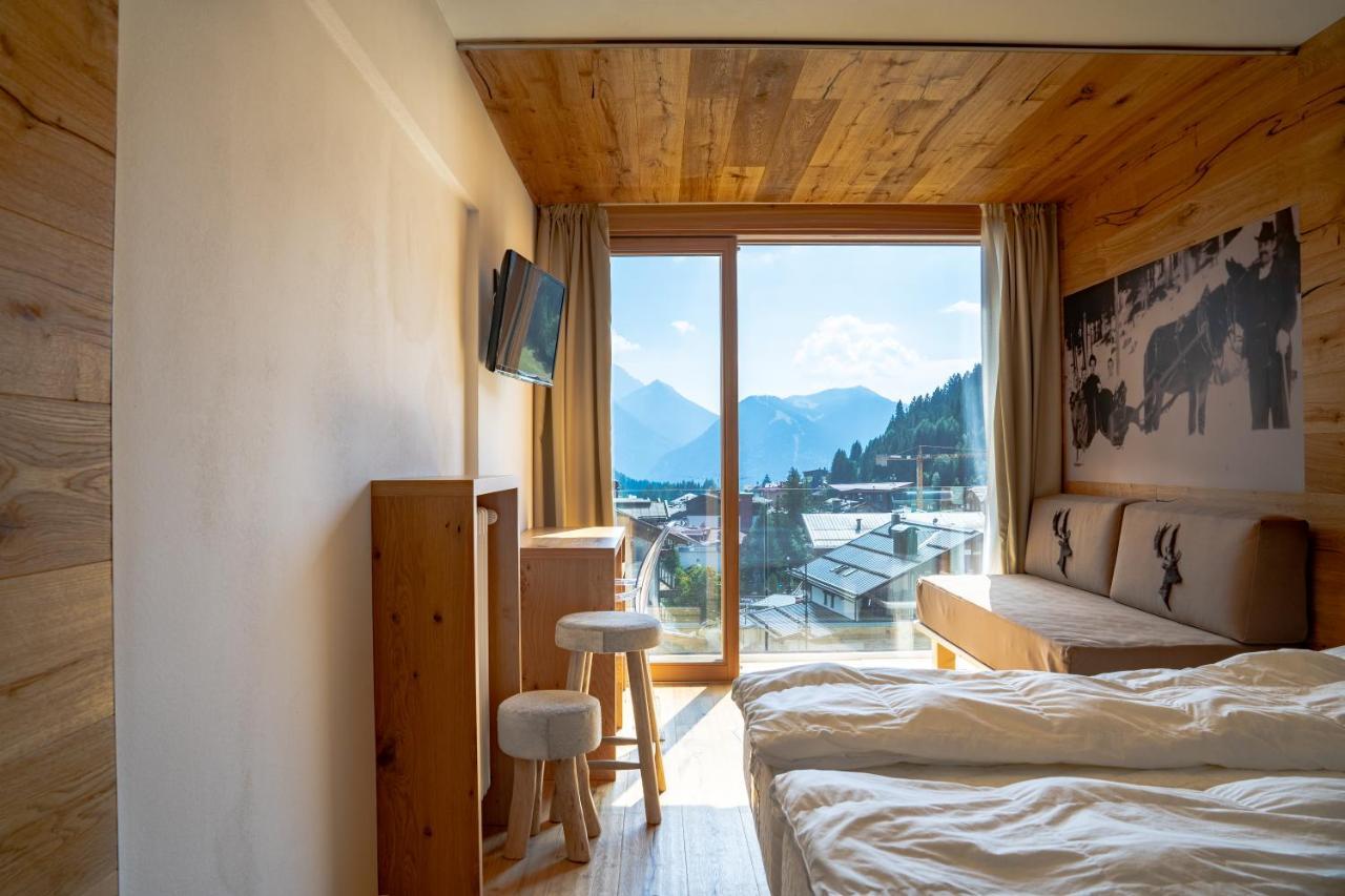 Hotel Cristiania Мадонна-ди-Кампильо Экстерьер фото