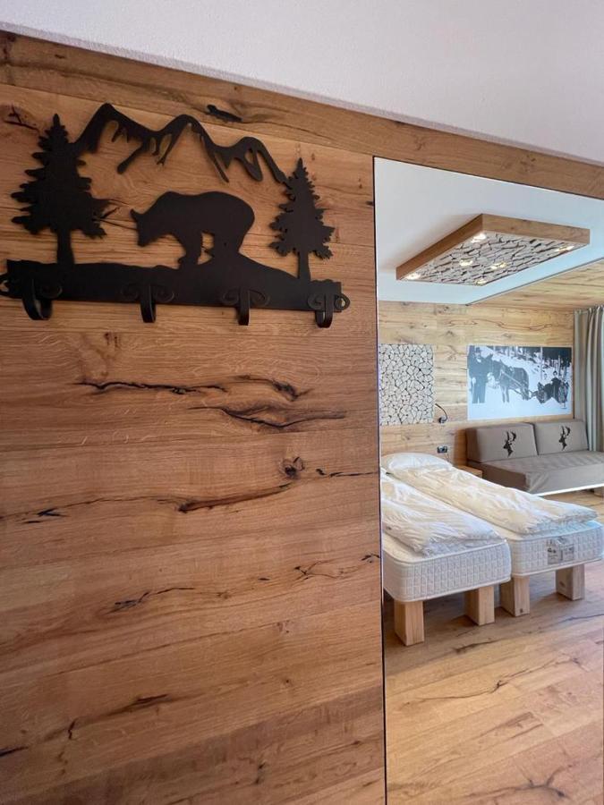 Hotel Cristiania Мадонна-ди-Кампильо Экстерьер фото